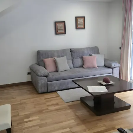 La Quinta Adosado Alpesi faház Santa Úrsula